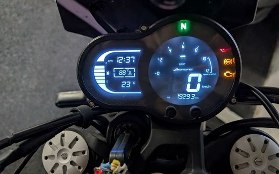 Gebrauchtmotorrad Benelli Leoncino 500 - Bild 14