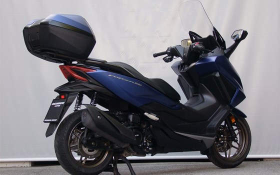 Gebrauchtmotorrad Honda Forza 350 - Bild 10