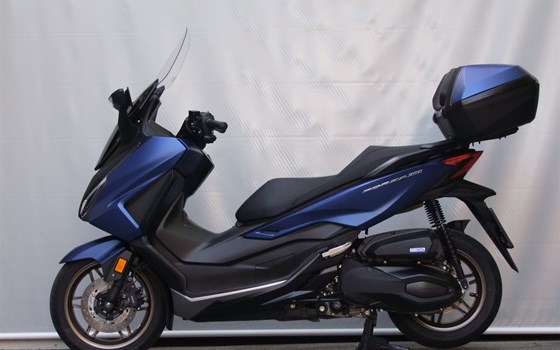 Gebrauchtmotorrad Honda Forza 350 - Bild 4