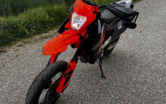 Gebrauchtmotorrad KTM 690 SMC R - Bild 1