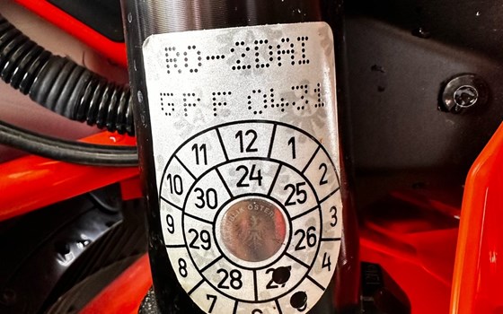 Gebrauchtmotorrad KTM 690 SMC R - Bild 2
