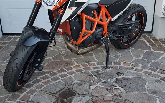 Gebrauchtmotorrad KTM 690 Duke R - Bild 1
