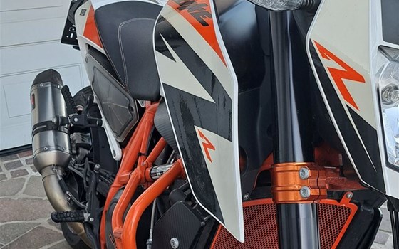 Gebrauchtmotorrad KTM 690 Duke R - Bild 3