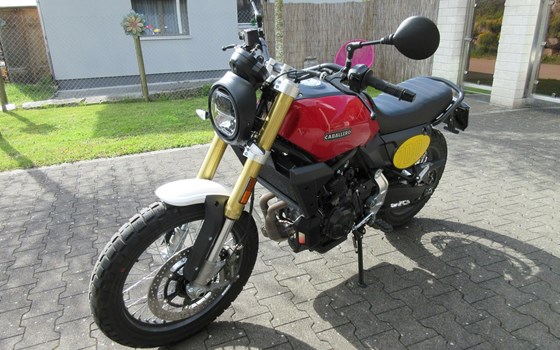 Motorrad Occasion Fantic Caballero 700 - Bild 2