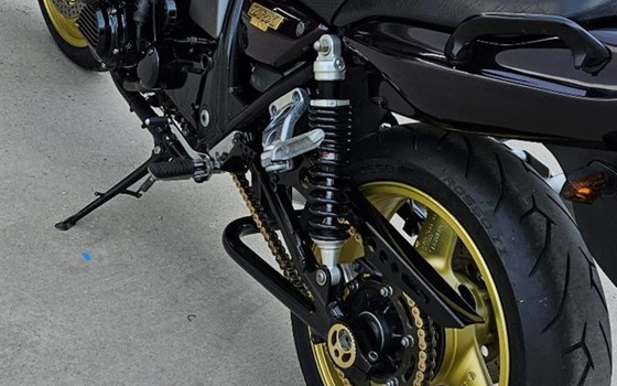 Gebrauchtmotorrad Kawasaki ZRX 1100 - Bild 1
