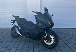 Gebrauchte Honda Forza 750