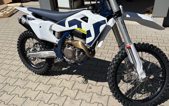 Gebrauchtmotorrad Husqvarna FC 250 - Bild 1