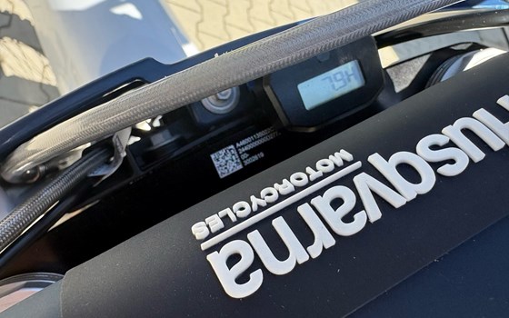 Gebrauchtmotorrad Husqvarna FC 250 - Bild 1