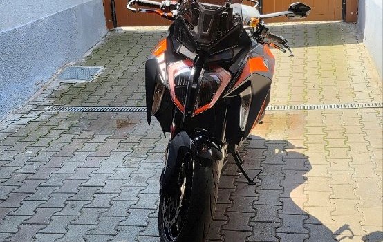Gebrauchtmotorrad KTM 1290 Super Duke GT - Bild 2