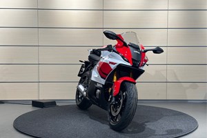 Angebot Yamaha R7