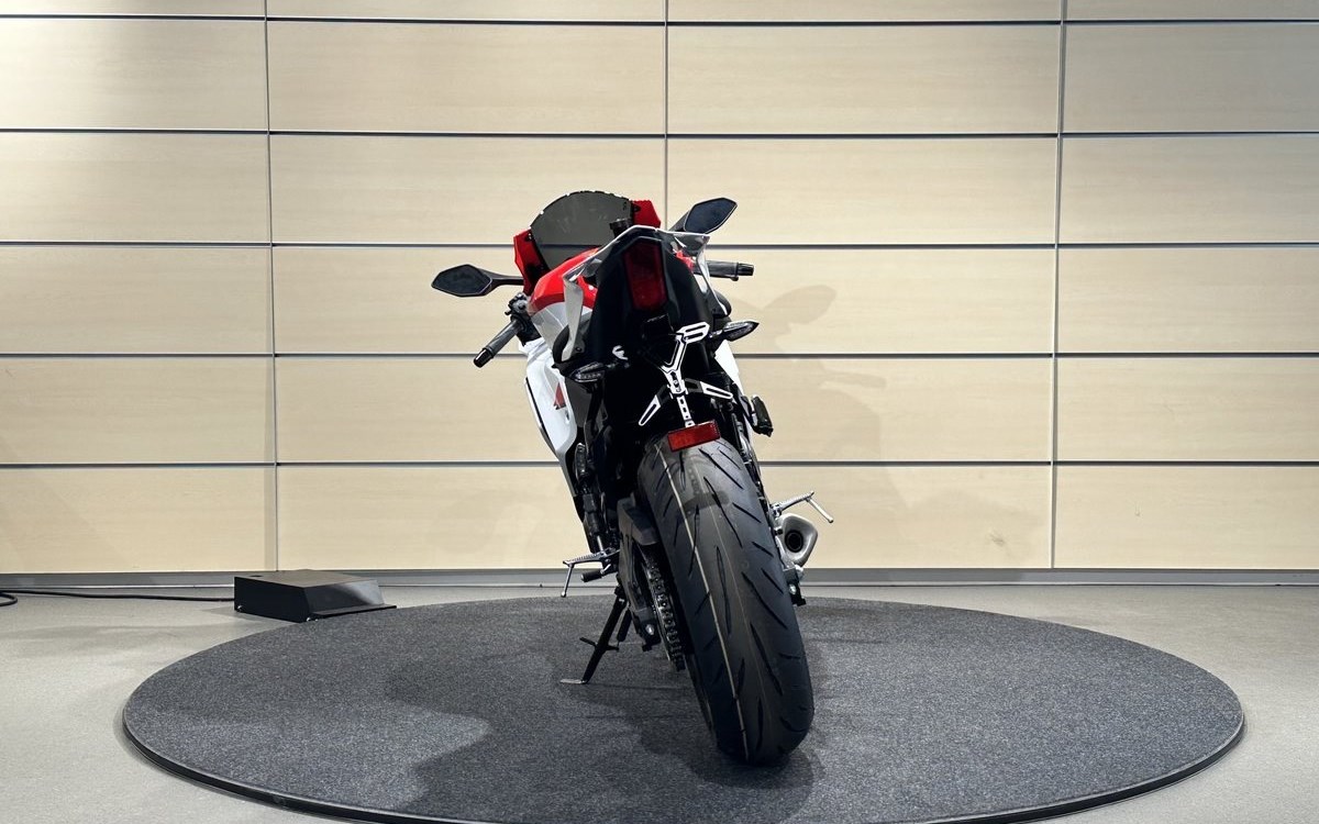 Angebot Yamaha R7