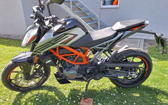 Gebrauchtmotorrad KTM 125 Duke - Bild 6