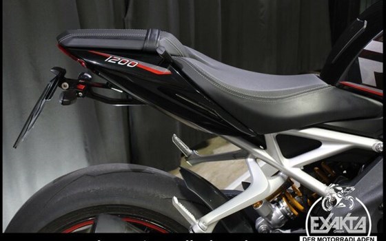 Gebrauchtmotorrad Triumph Speed Triple 1200 RS - Bild 27
