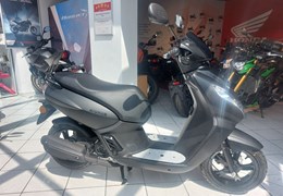 Neumotorrad Peugeot Kisbee 50 Black Edition