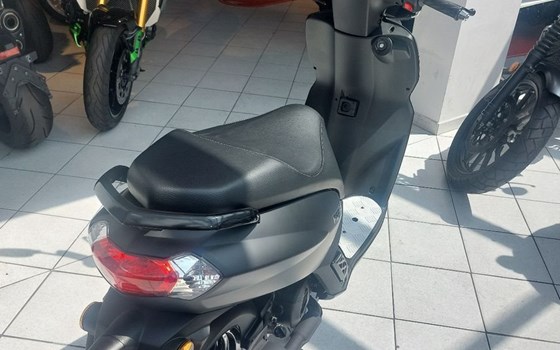 Neufahrzeug Peugeot Kisbee 50 Black Edition - Bild 4