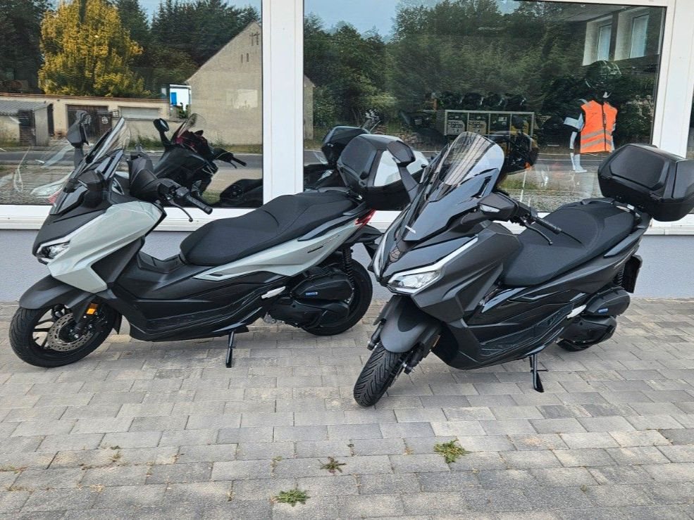 Honda Forza 125