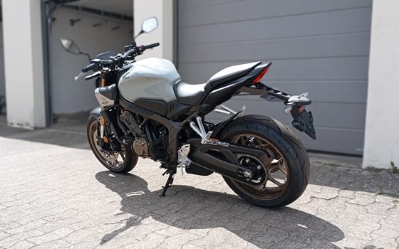 Gebrauchtmotorrad Honda CB650R - Bild 4