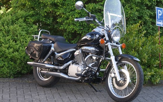 Gebrauchtmotorrad Suzuki Intruder VL 125 LC - Bild 1