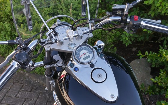 Gebrauchtmotorrad Suzuki Intruder VL 125 LC - Bild 8