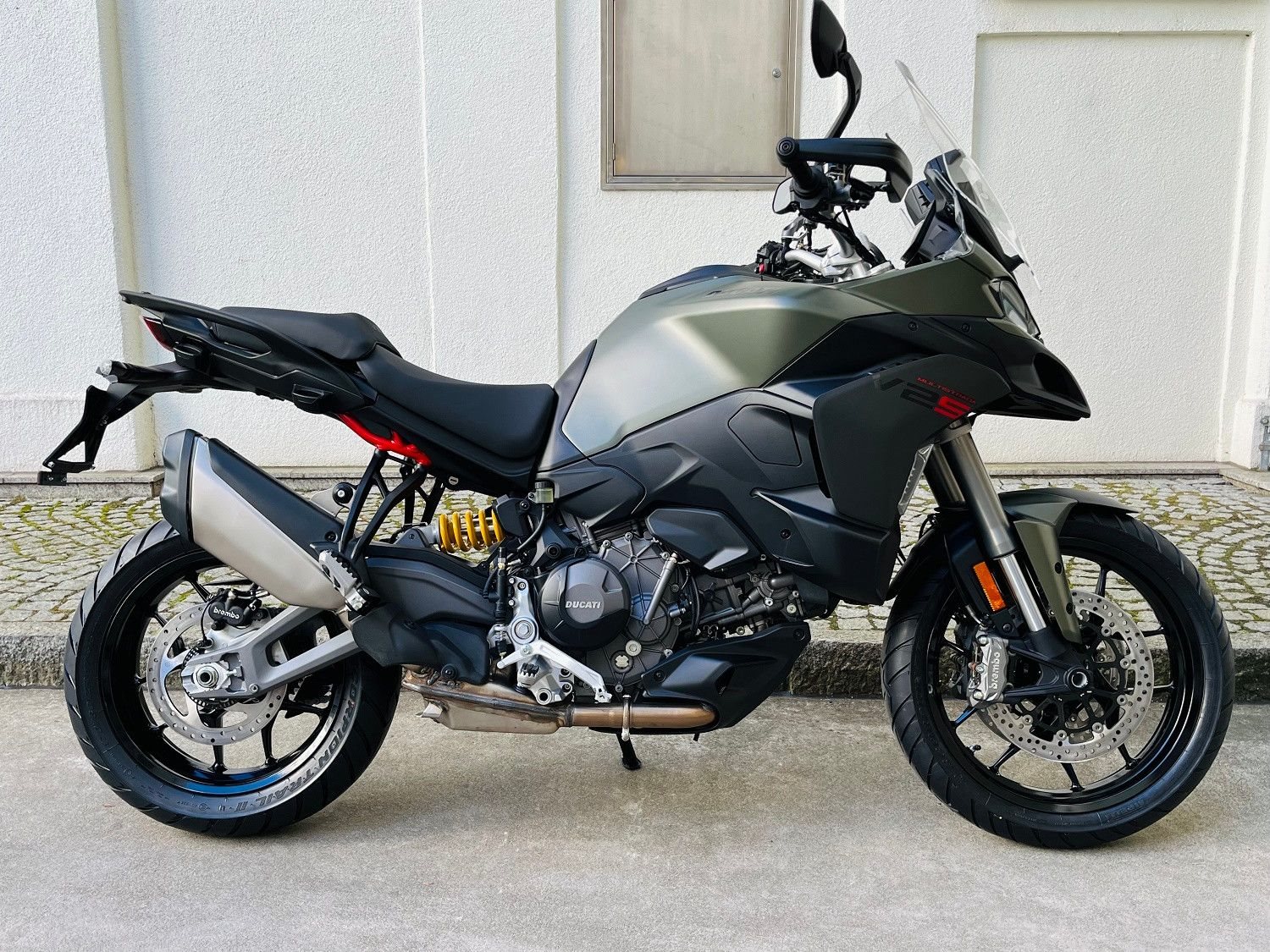 Ducati Multistrada V2 S