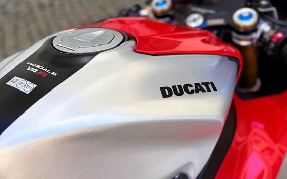 Neufahrzeug Ducati Panigale V4 R - Bild 7