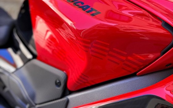 Neufahrzeug Ducati Streetfighter V4 S - Bild 6