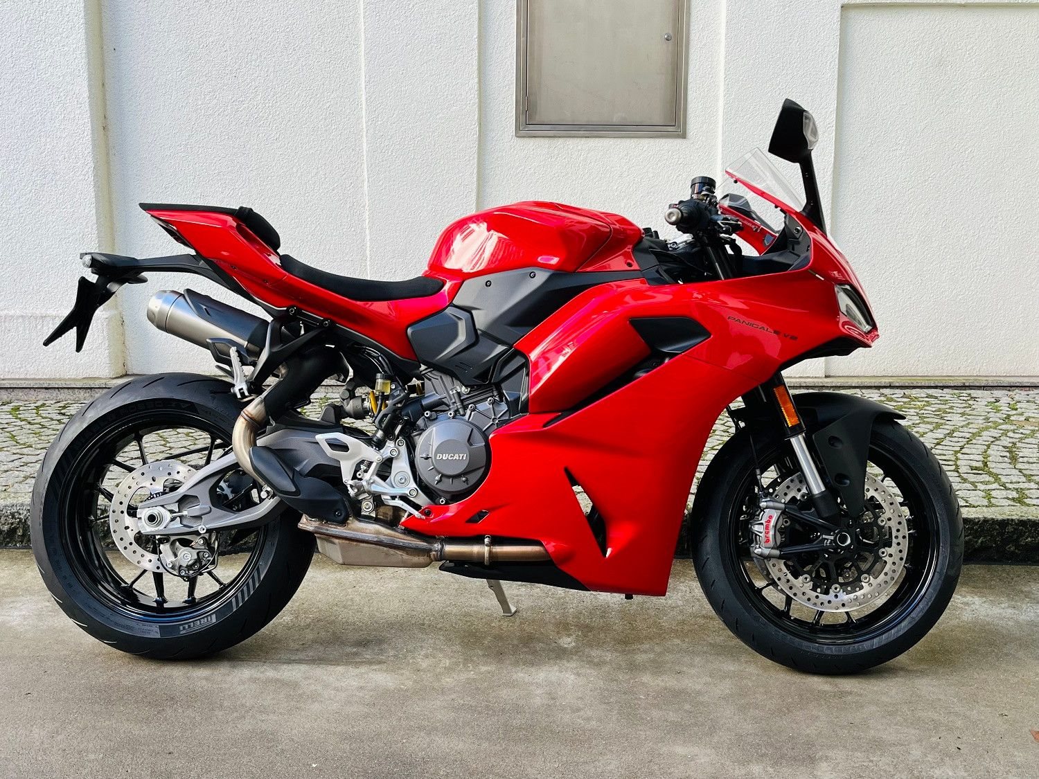 Ducati Panigale V2