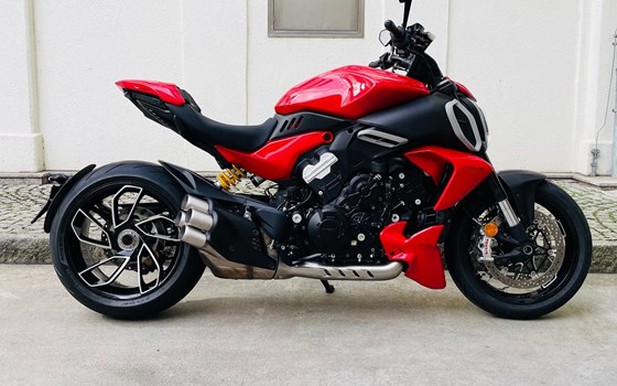 Neufahrzeug Ducati Diavel V4 - Bild 1
