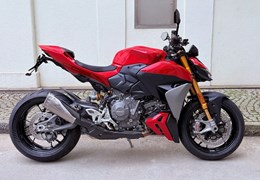 Neumotorrad Ducati Streetfighter V2 S