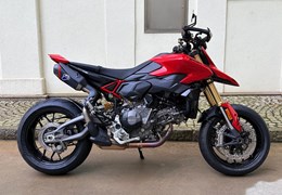Neumotorrad Ducati Hypermotard V2