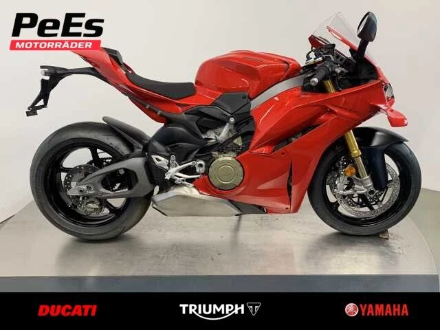 Ducati Panigale V4 S