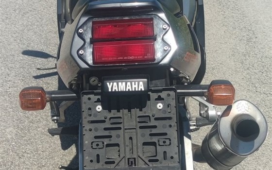 Gebrauchtmotorrad Yamaha YZF 750 R - Bild 1