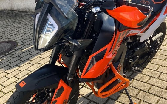 Gebrauchtmotorrad KTM 790 Adventure - Bild 2