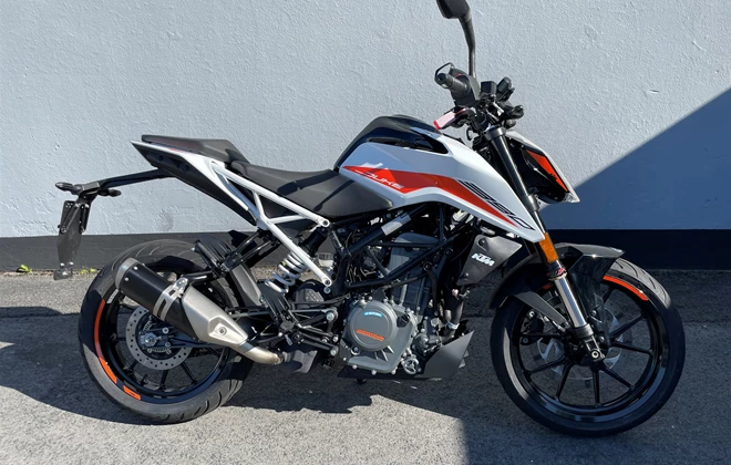 KTM 390 Duke