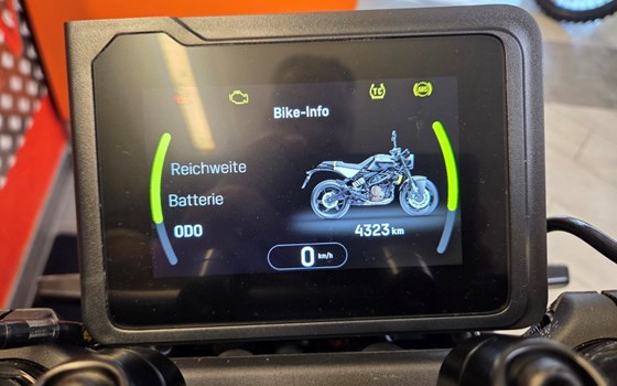 Gebrauchtmotorrad Husqvarna Vitpilen 401 - Bild 1