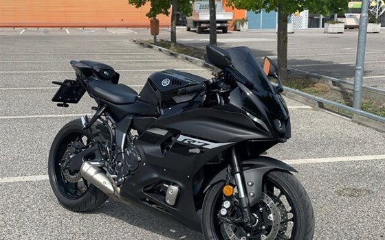 Gebrauchtmotorrad Yamaha R7 35 kW - Bild 3