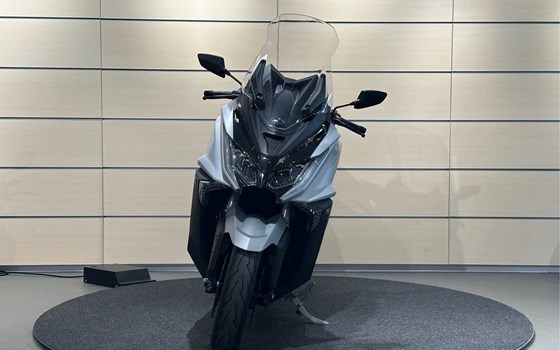 Gebrauchtmotorrad Kymco AK 550i ABS - Bild 3