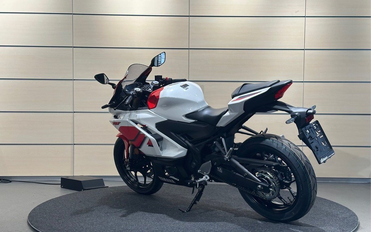 Angebot Yamaha R3