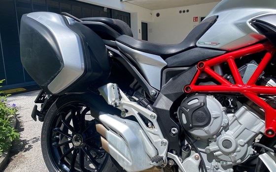 Gebrauchtmotorrad MV Agusta Turismo Veloce 800 - Bild 11