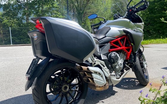 Gebrauchtmotorrad MV Agusta Turismo Veloce 800 - Bild 17