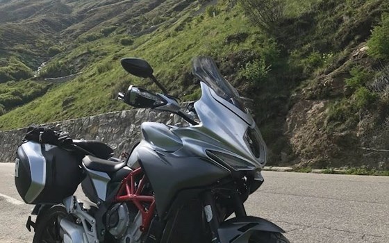 Gebrauchtmotorrad MV Agusta Turismo Veloce 800 - Bild 6
