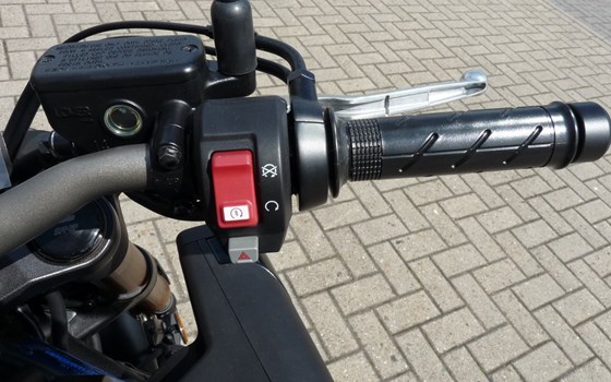 Gebrauchtmotorrad Honda CB650R - Bild 7