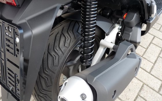 Gebrauchtmotorrad Honda PCX125 - Bild 10