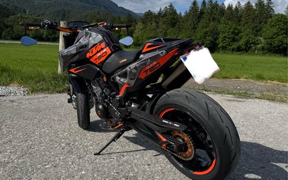 Gebrauchtmotorrad KTM 790 Duke - Bild 2