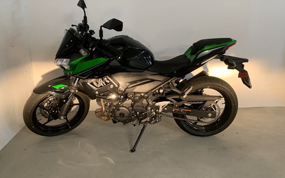 Motorrad Occasion Kawasaki Z 400 - Bild 1