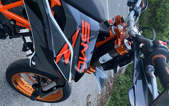 Gebrauchtmotorrad KTM 690 SMC R - Bild 6