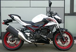 Neumotorrad Kawasaki Z 500 SE