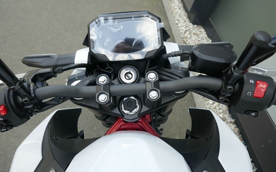 Neufahrzeug Kawasaki Z 500 SE - Bild 10