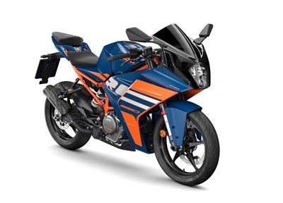GEBRAUCHTFAHRZEUG KTM RC 390