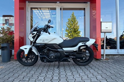 Honda CTX 700 N